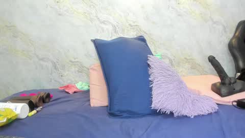 Snapshot of _maddy_miller chatting on 01-20-25, 11:56 Maddy online show from 01-20-25, 11:56
