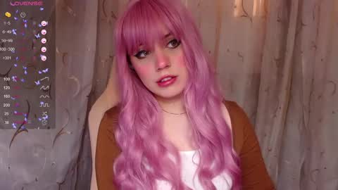 Kira online show from 12-11-24, 11:41