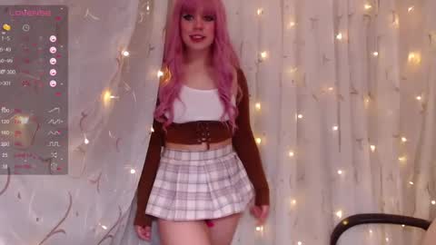 Kira online show from 12-18-24, 09:04