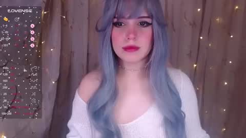 Kira online show from 02-11-25, 10:26