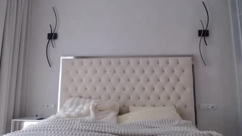  margaritka  online show from 11-18-25, 10:41