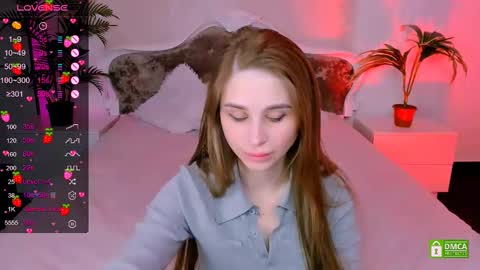 Eva  online show from 03-10-25, 02:17