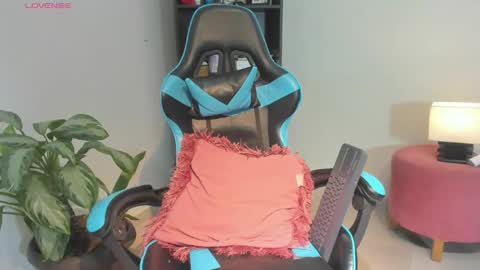 Snapshot of _maria_foxx_ chatting on 05-30-26, 12:02 Maria online show from 05-30-26, 12:02