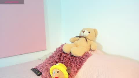 Snapshot of _maria_foxx_ chatting on 06-02-26, 01:57 Maria online show from 06-02-26, 01:57