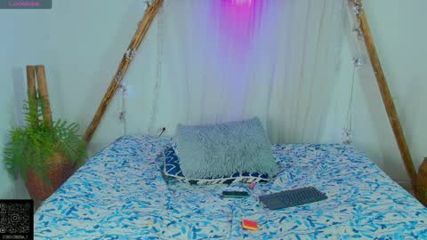 Mariana Fox online show from 04-03-26, 10:08