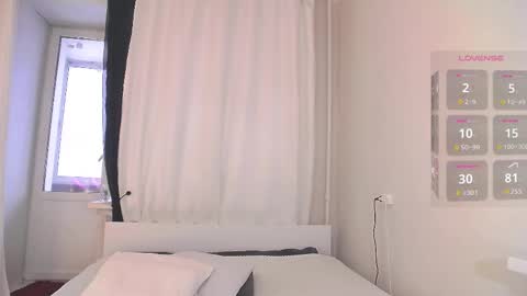 Mari online show from 11-13-25, 09:08