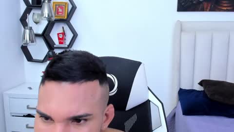 _matthew_santos_ online show from 01-21-25, 11:13