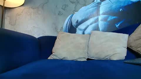 Snapshot of _max_carter chatting on 10-19-25, 03:23 Max Carter online show from 10-19-25, 03:23