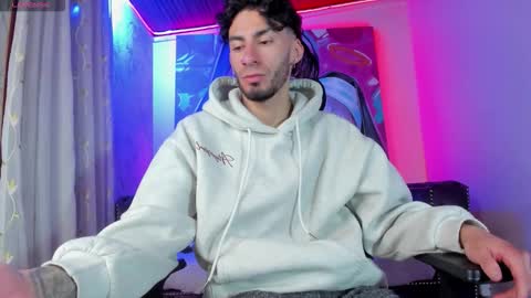 Max online show from 01-17-26, 01:49