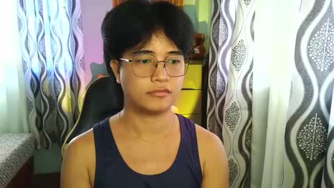 MAX Dont forget to follow online show from 12-20-25, 02:18