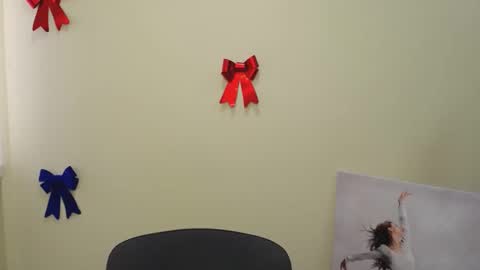 Susie online show from 01-19-25, 10:39