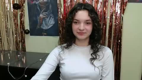 Susie online show from 03-05-25, 02:01