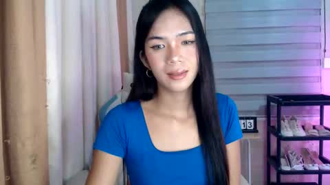 Melly online show from 04-14-26, 10:32