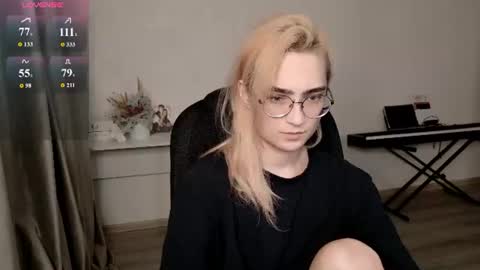 Snapshot of _meow_neko_ chatting on 07-16-26, 09:32 _meow_neko_ online show from 07-16-26, 09:32