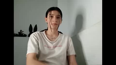 Snapshot of _mia_foster1 chatting on 02-18-25, 02:27 Mia-foster online show from 02-18-25, 02:27