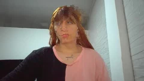 Mia-foster online show from 11-25-25, 01:38