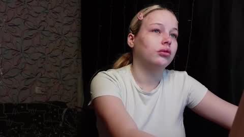 Snapshot of _mia_mason_ chatting on 02-16-25, 05:04 Mia Mason online show from 02-16-25, 05:04
