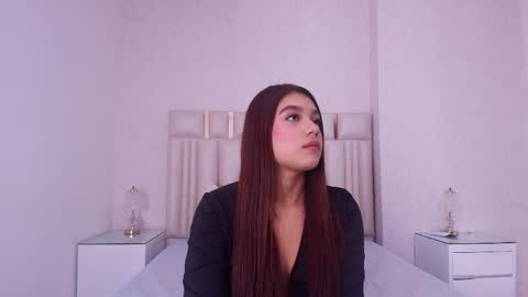 Mia  online show from 04-13-26, 11:59