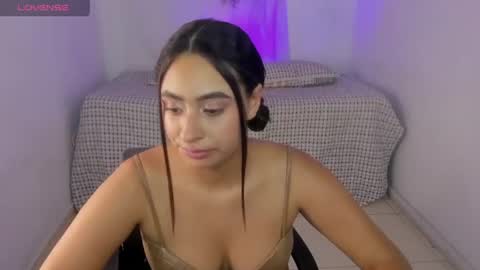 Mia online show from 07-31-26, 09:25