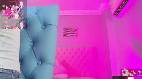 Paula online show from 11-21-25, 12:04