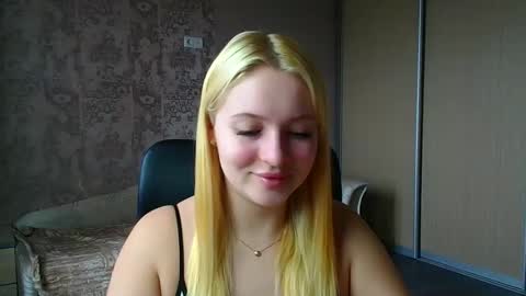 Melanie online show from 03-18-26, 10:18