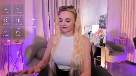 Mila online show from 06-14-26, 01:46