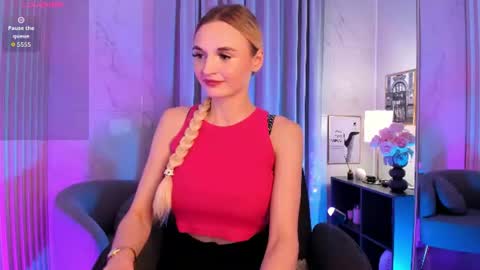 Mila online show from 06-24-26, 09:25
