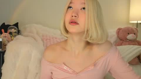 Kim online show from 05-24-26, 05:23