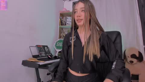 Camila   independent model online show from 01-16-25, 01:58