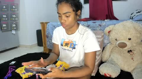 Mishell online show from 03-27-26, 01:11