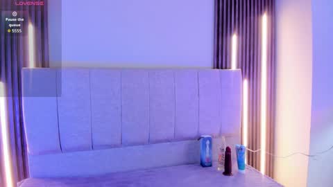 _mishell22 online show from 04-19-26, 07:27