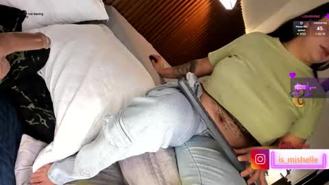 Mishelle online show from 02-20-26, 06:19