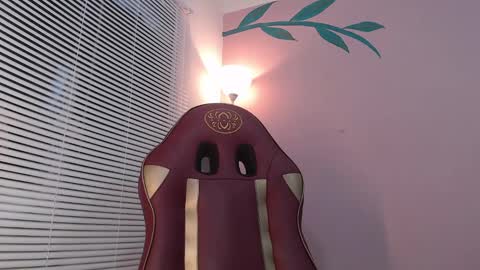 Hinata 3 online show from 01-11-25, 09:36