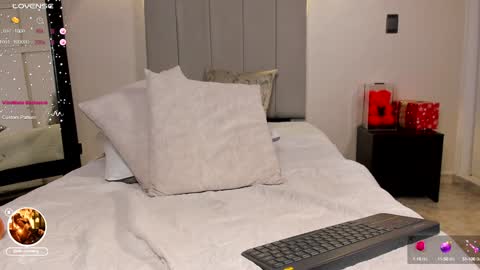 Snapshot of _miss_kimm chatting on 01-02-25, 05:18 kimberley cruz online show from 01-02-25, 05:18