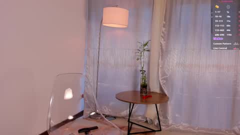 Snapshot of _miss_kimm chatting on 02-10-25, 11:57 kimberley cruz online show from 02-10-25, 11:57