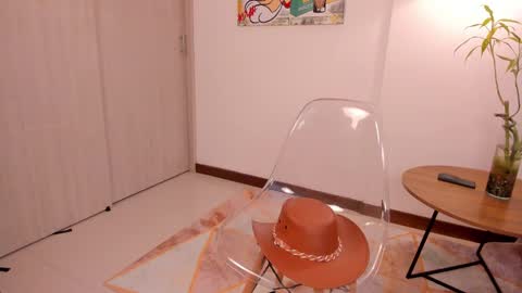 Snapshot of _miss_kimm chatting on 02-27-25, 05:15 kimberley cruz online show from 02-27-25, 05:15