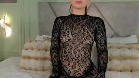 Snapshot of _miss_kimm chatting on 10-02-25, 11:17 kimberley cruz online show from 10-02-25, 11:17