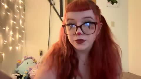 Snapshot of _miss_marie_ chatting on 06-19-26, 07:50 _miss_marie_ online show from 06-19-26, 07:50