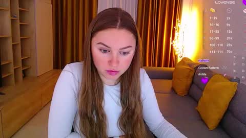 Mia online show from 11-19-25, 10:26