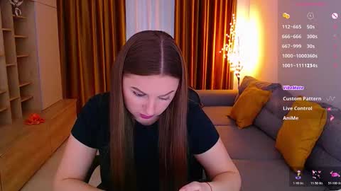 Mia online show from 02-25-26, 10:03