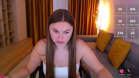 Mia online show from 07-11-26, 07:11