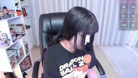 Snapshot of _misshoneyxx chatting on 09-30-25, 04:17 Hanna Idependent Model online show from 09-30-25, 04:17