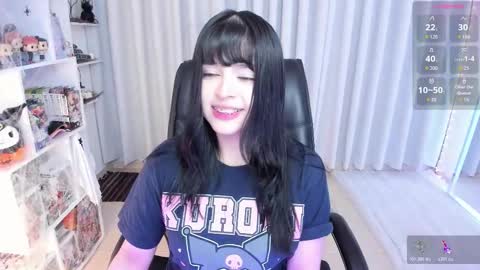 Snapshot of _misshoneyxx chatting on 10-18-25, 05:32 Hanna Idependent Model online show from 10-18-25, 05:32