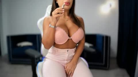 Snapshot of _missperfection_ chatting on 11-16-25, 02:50 .. my fav tip 1120040012123335 online show from 11-16-25, 02:50