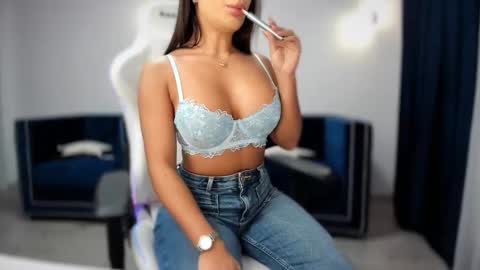 Snapshot of _missperfection_ chatting on 11-27-25, 02:57 .. my fav tip 1120040012123335 online show from 11-27-25, 02:57