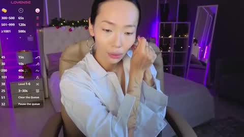  MIURA  online show from 12-19-25, 01:12