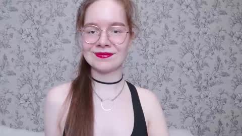 Snapshot of _mizuka_ chatting on 11-11-25, 05:24 mizuka online show from 11-11-25, 05:24