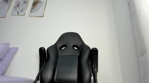 _molly_rosse_ online show from 06-04-26, 11:49