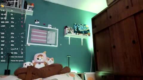 Snapshot of _moon_cake_ chatting on 03-18-26, 02:04 Next stream 950 pm Colombia time xd online show from 03-18-26, 02:04