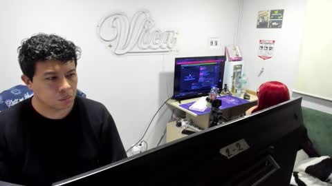 Panda  online show from 03-27-26, 07:47